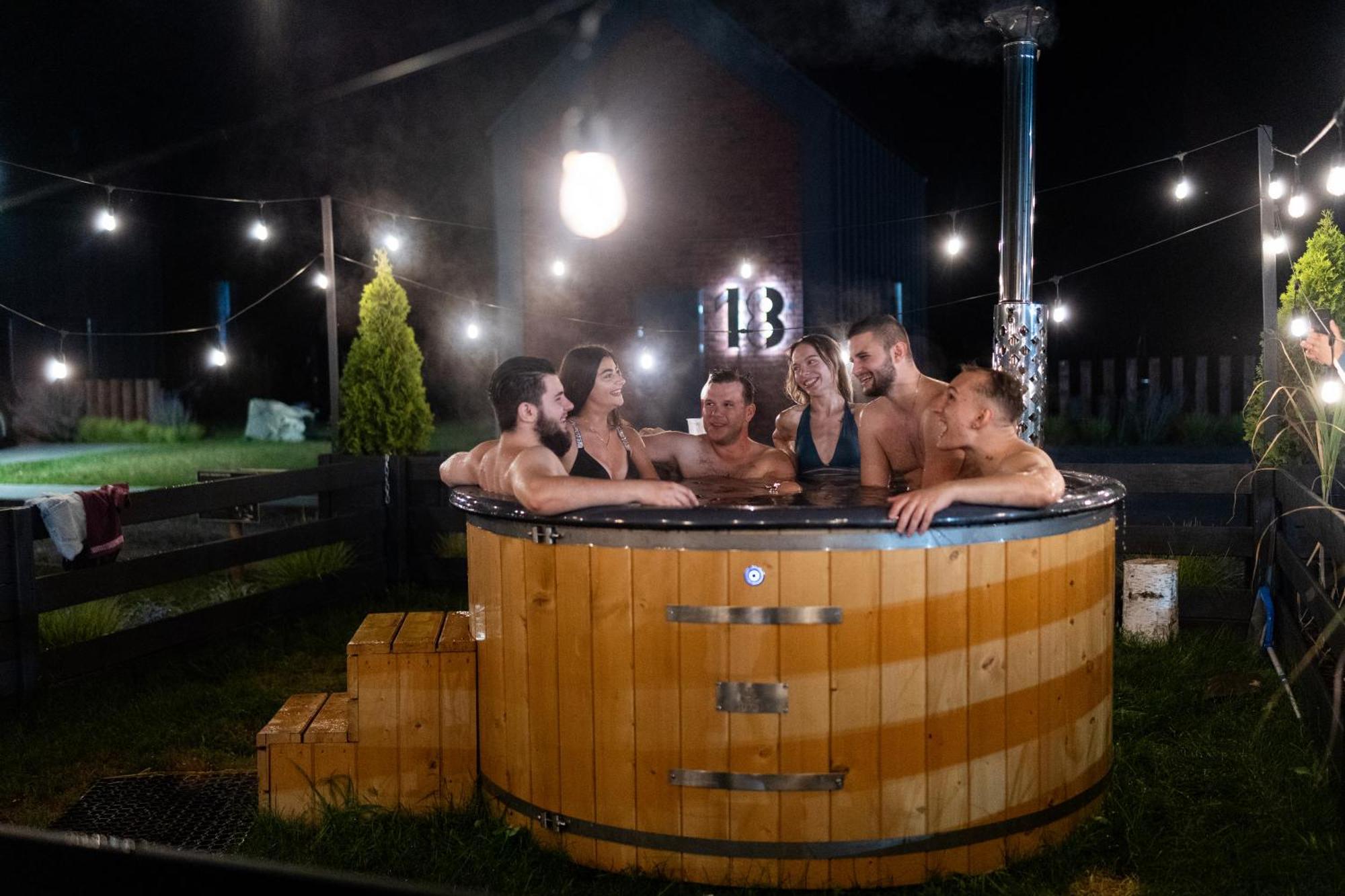 Wioska Wakacyjna Radawa Hotel Kültér fotó