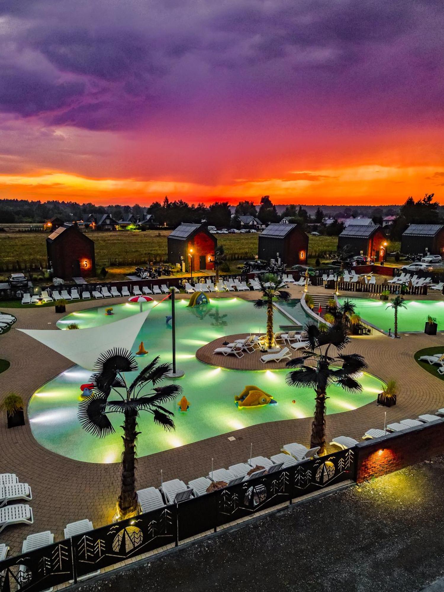Wioska Wakacyjna Radawa Hotel Kültér fotó